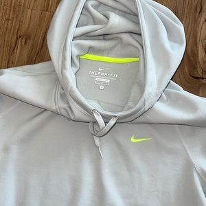 nike thermafit hoodie